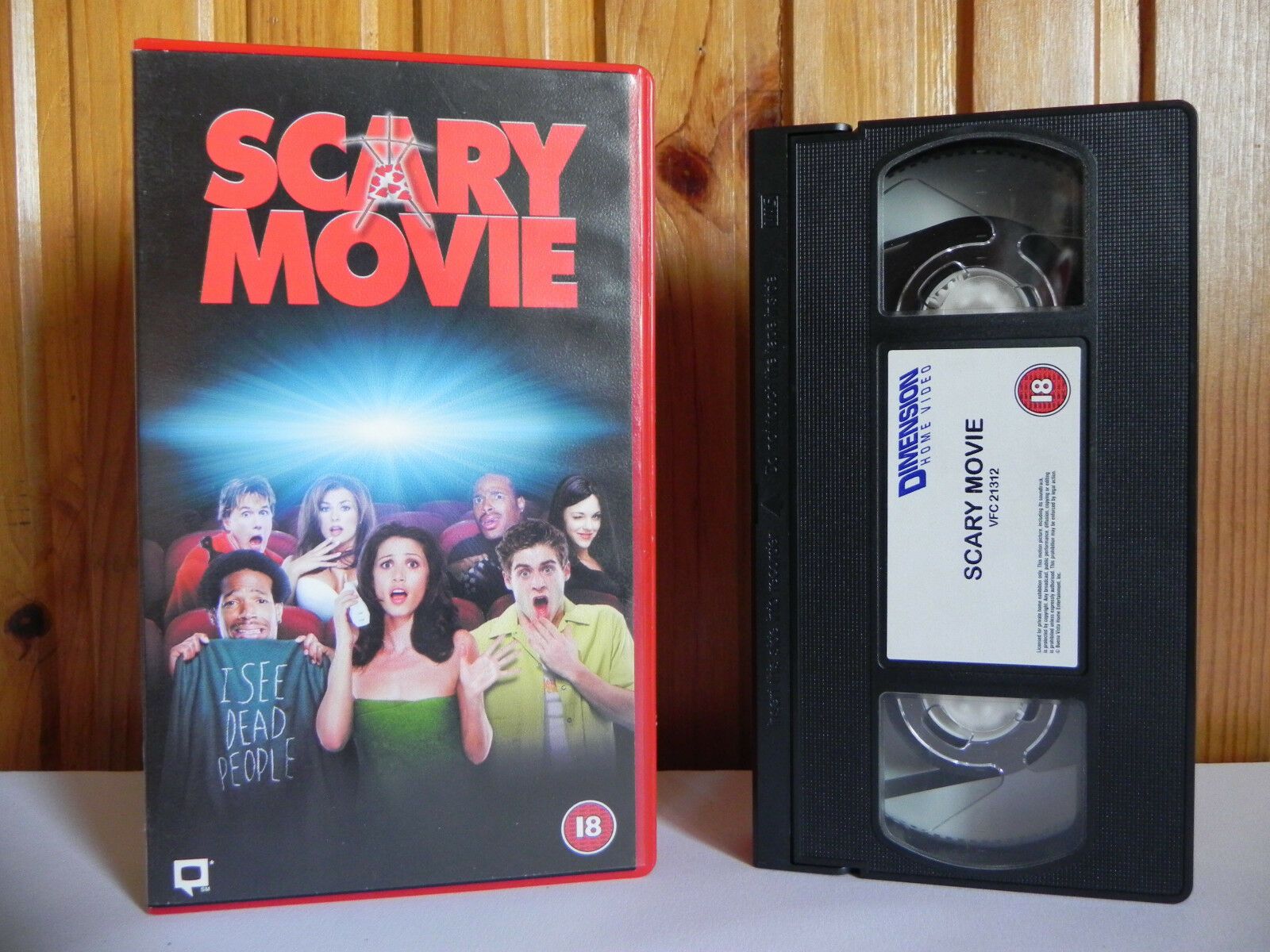 Scary Movie - Dimension - Comedy - Shannon Elizabeth - Carmen Electra - Pal VHS-