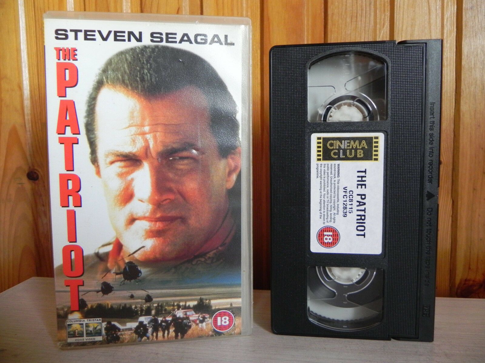 The Patriot - Columbia Pictures - Action - Steven Seagal - L.Q. Jones - Pal VHS-