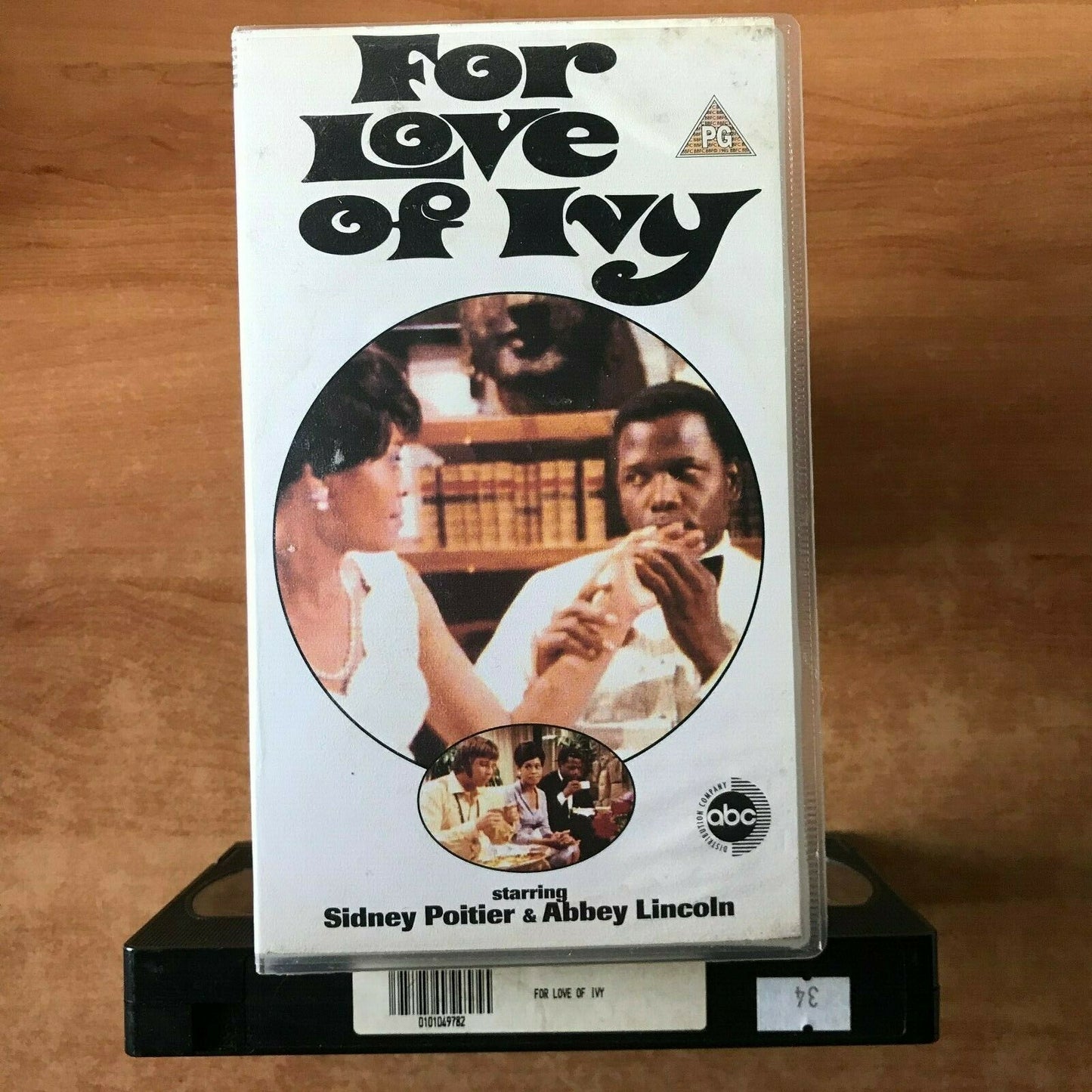 For Love Of Ivy (1968): Romantic Comedy - Sidney Poitier / Abbey Lincoln - VHS-