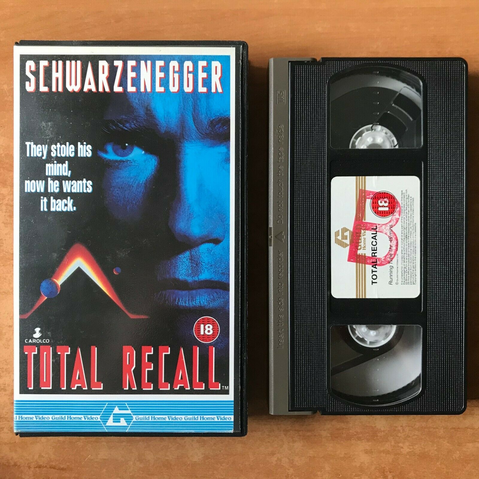 Total Recall; [Philip K. Dick] Dystopian Sci-Fi - Action - Schwarzenegger - VHS-