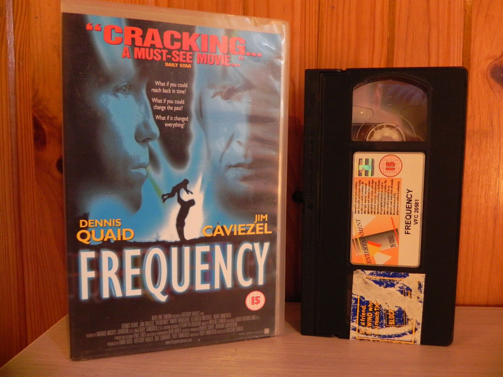 Frequency - Sci-Fi Thriller [Time Travel] - Dennis Quaid - Large Box - Pal VHS-