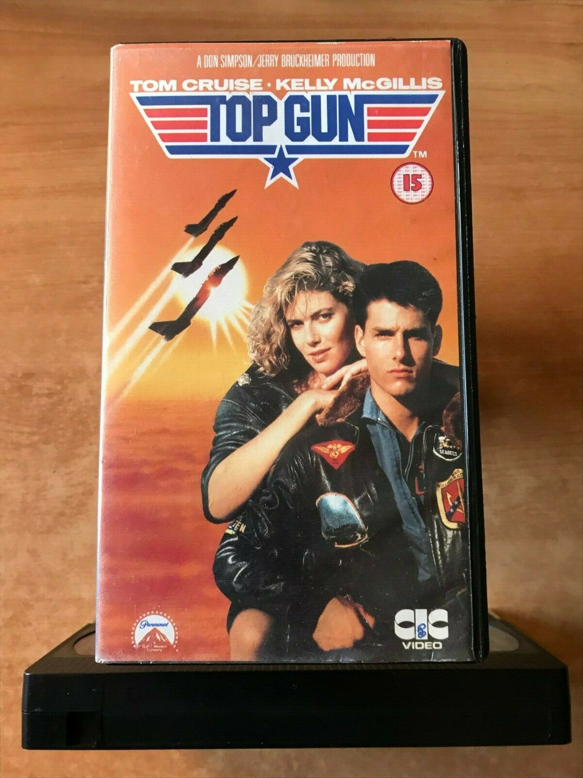 Top Gun (1986); [Tony Scott]: Aircraft Action - Tom Cruise/Kelly McGillis - VHS-
