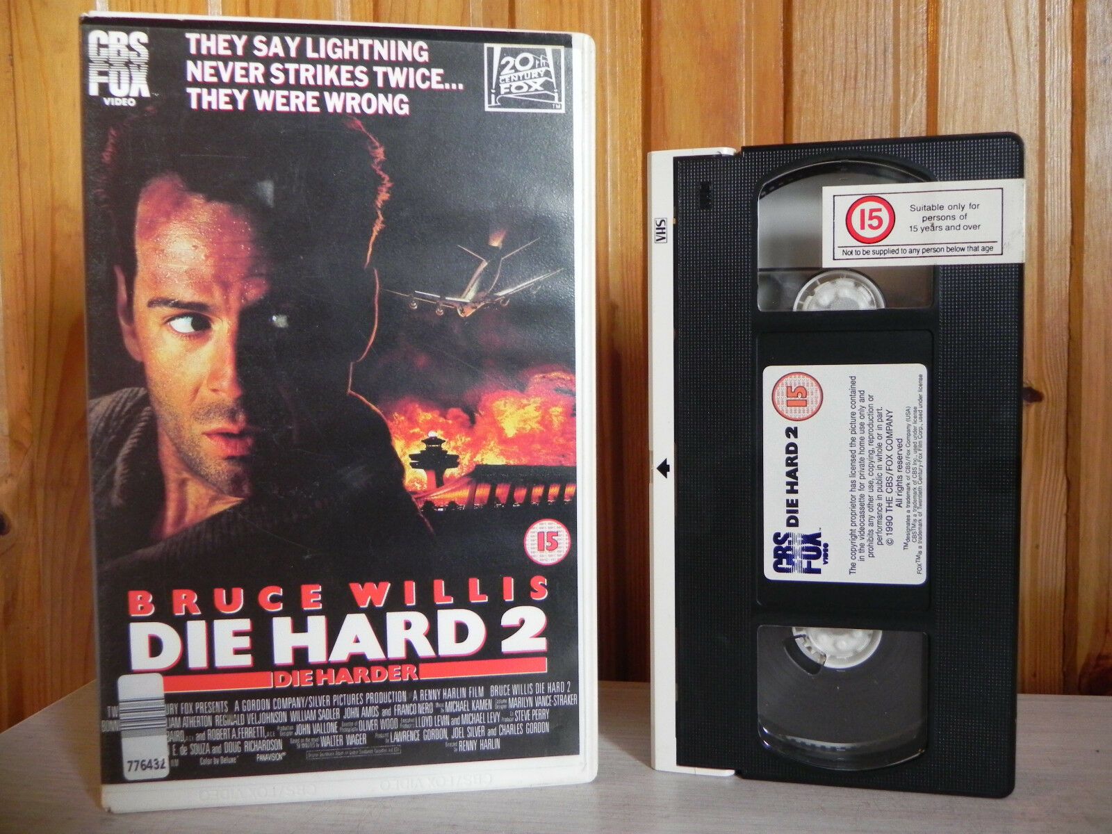 Die Hard 2: Large Box - Ex-Rental - CBS/FOX - Xmas Action - Bruce Willis - VHS-