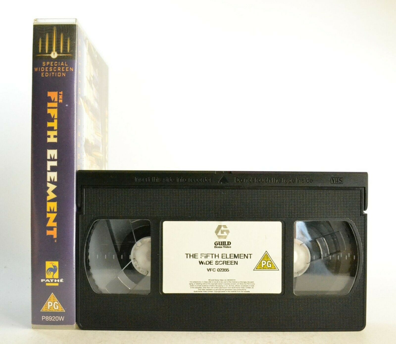 The Fifth Element: Luc Besson Film (1997) - Bruce Willis - Sci-Fi/Action - VHS-