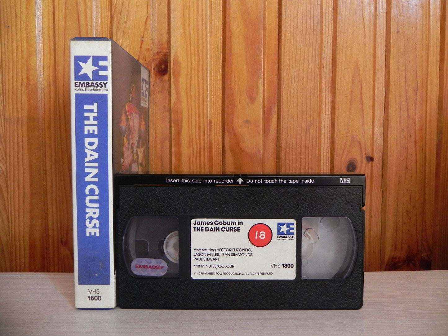 The Dain Curse - James Coburn - Embassy - Mystery - Ex Rental - Pre Cert VHS-