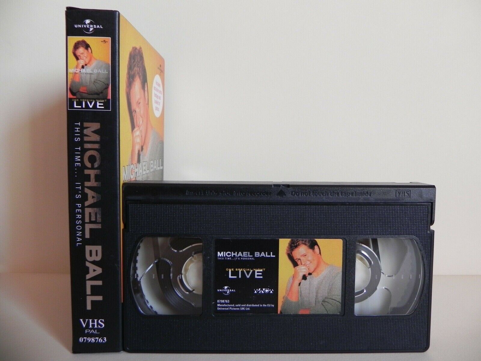 Michael Ball: This Time...It's Personal - Universal - Special Concert - Pal VHS-