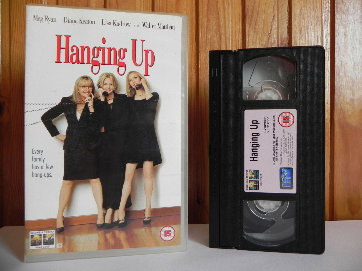 Hanging Up - Columbia Tristar - Comedy - Ex-Rental - Meg Ryan - Large Box - VHS-