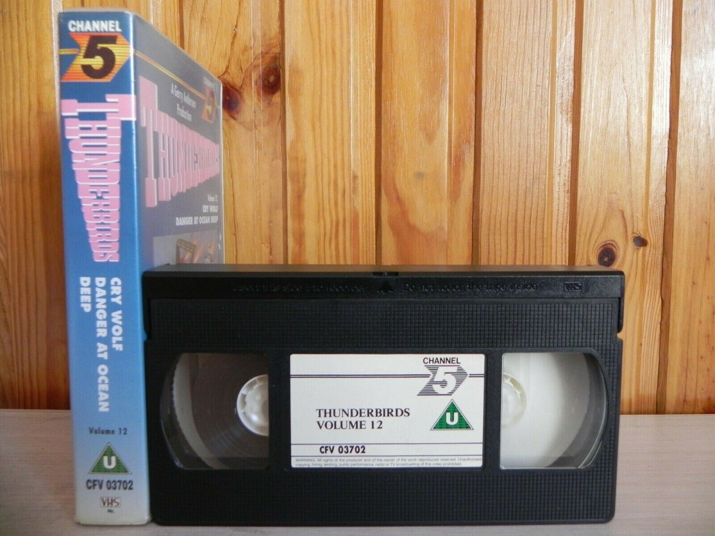 Thunderbirds - Volume 12 - Cry Wolf - Danger At The Ocean Deep - Kids - Pal VHS-
