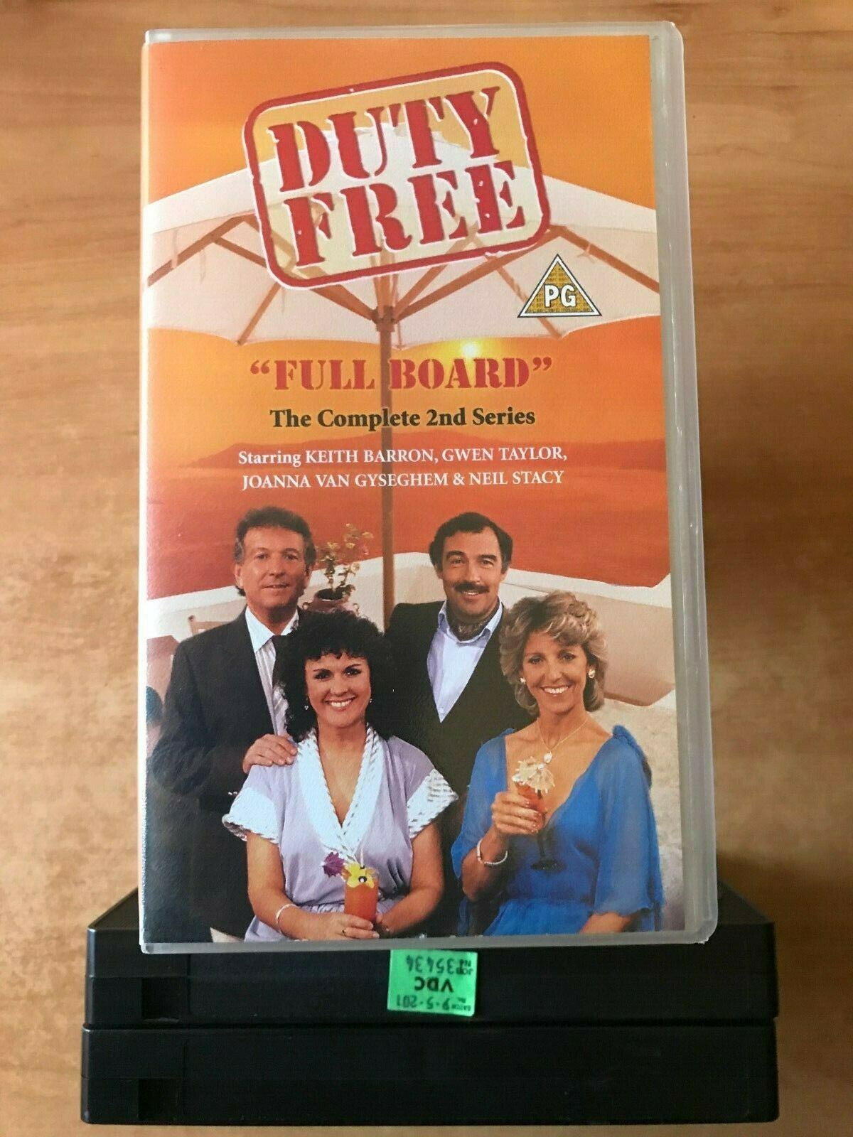 Duty Free [Complete 2nd Series]: Full Board - TV Series - Keith Barron - Pal VHS-