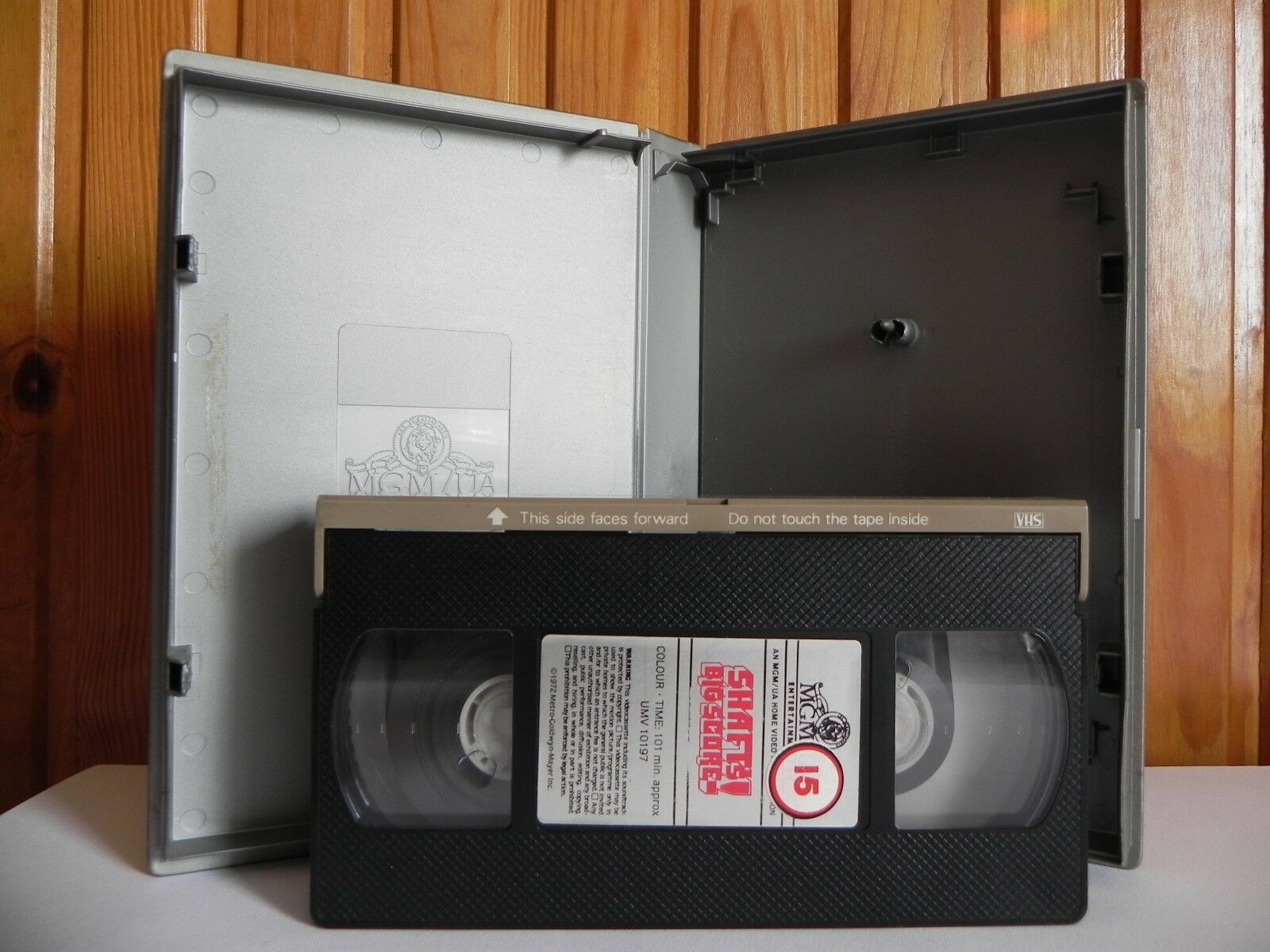 Shaft's Big Score - MGM/UA - Action - Roundtree - Pre-Cert - Large Box - VHS-