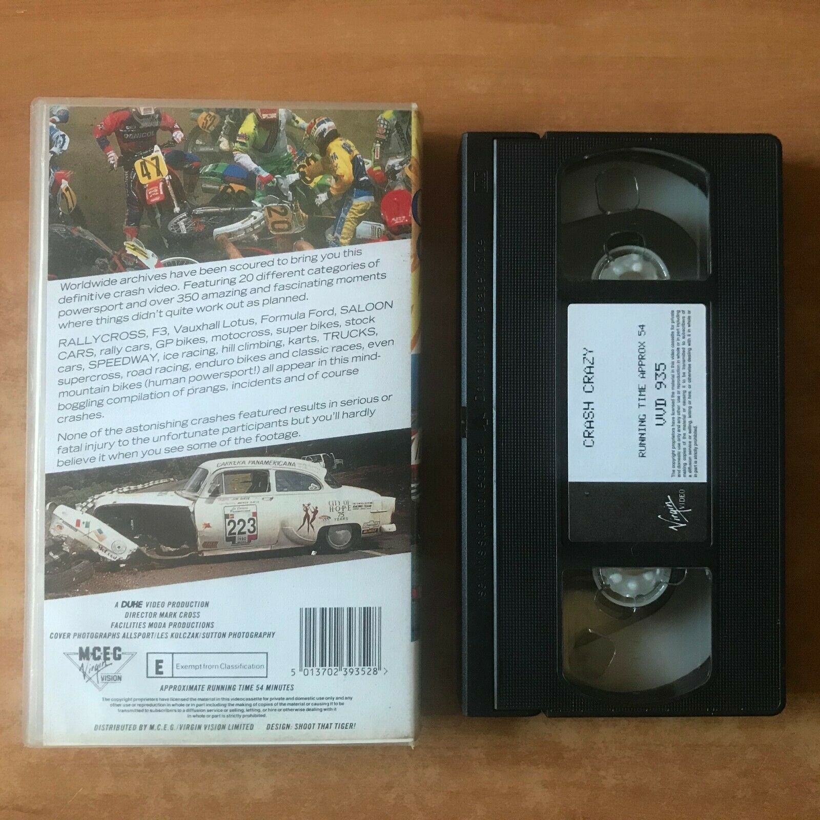 Crash Crazy: Motorcross - Superbikes - Speedway - Road Racing - Karts - Pal VHS-