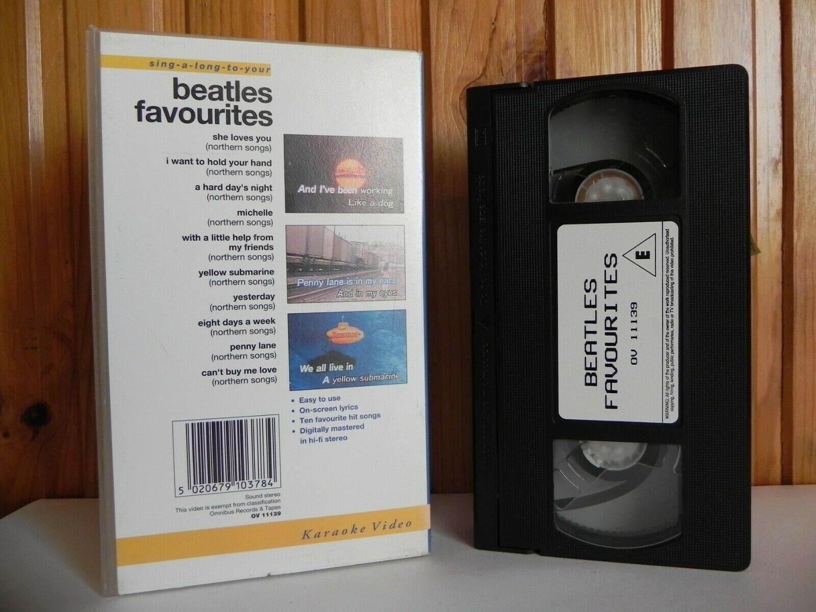 Beatles Favourites - Karaoke Video - Sing Along - The Beatles - Music - Pal VHS-