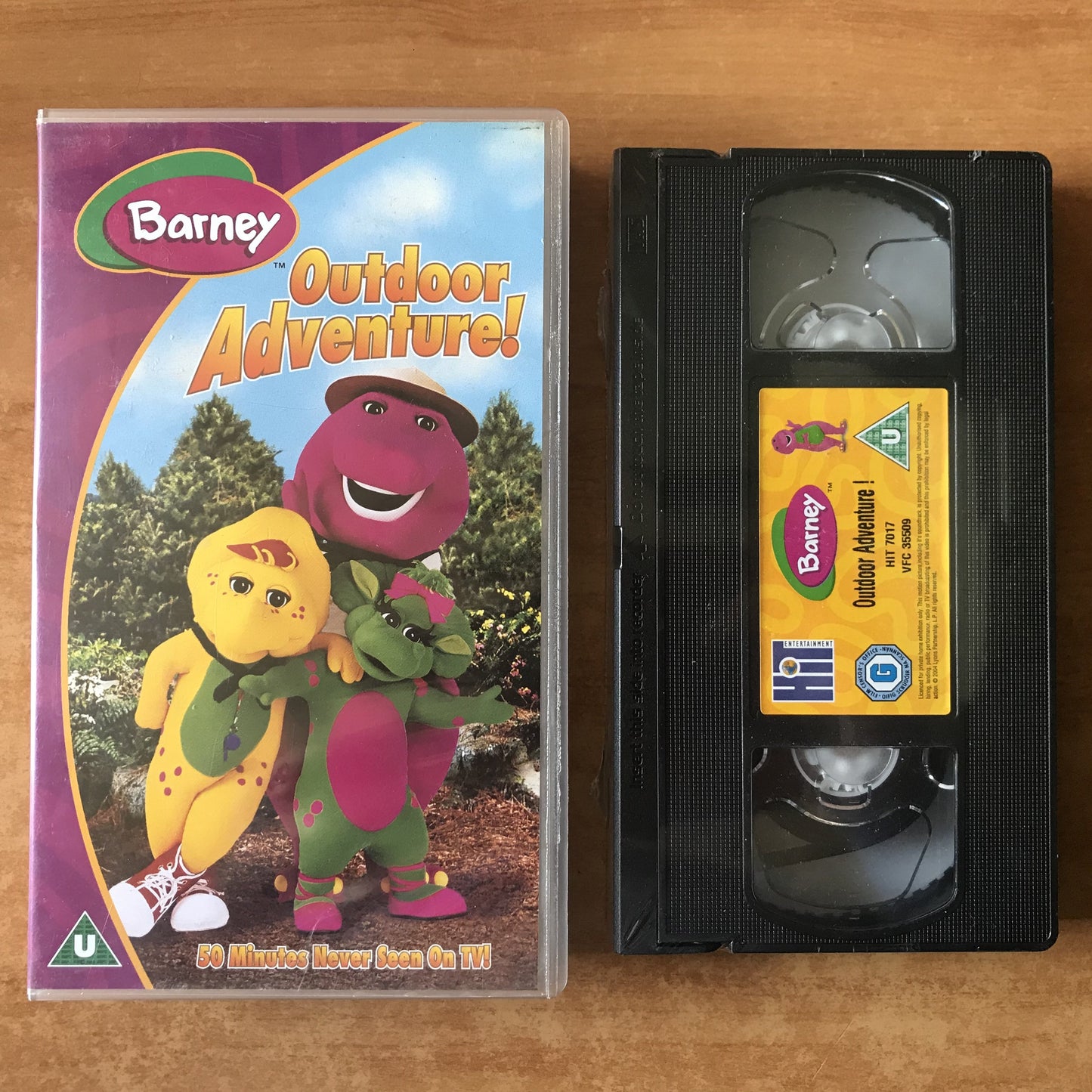 Barney: Outdoor Adventure - Brand New Sealed - 16 Sing-Along-Songs - Pal VHS-